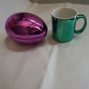 BRAND NEW!!! DEPT 56 MERCURY GLASS (2) EGGS AND (3) MUGS.